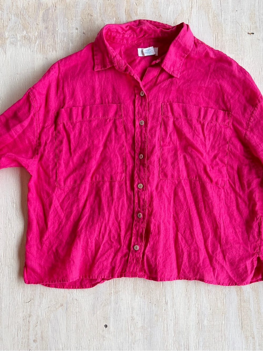 Cynthia Rowley Fuchsia Linen Button Up Shirt With Front Pockets